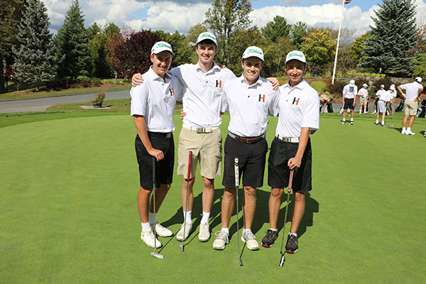 HHS golf eyes state title three-peat