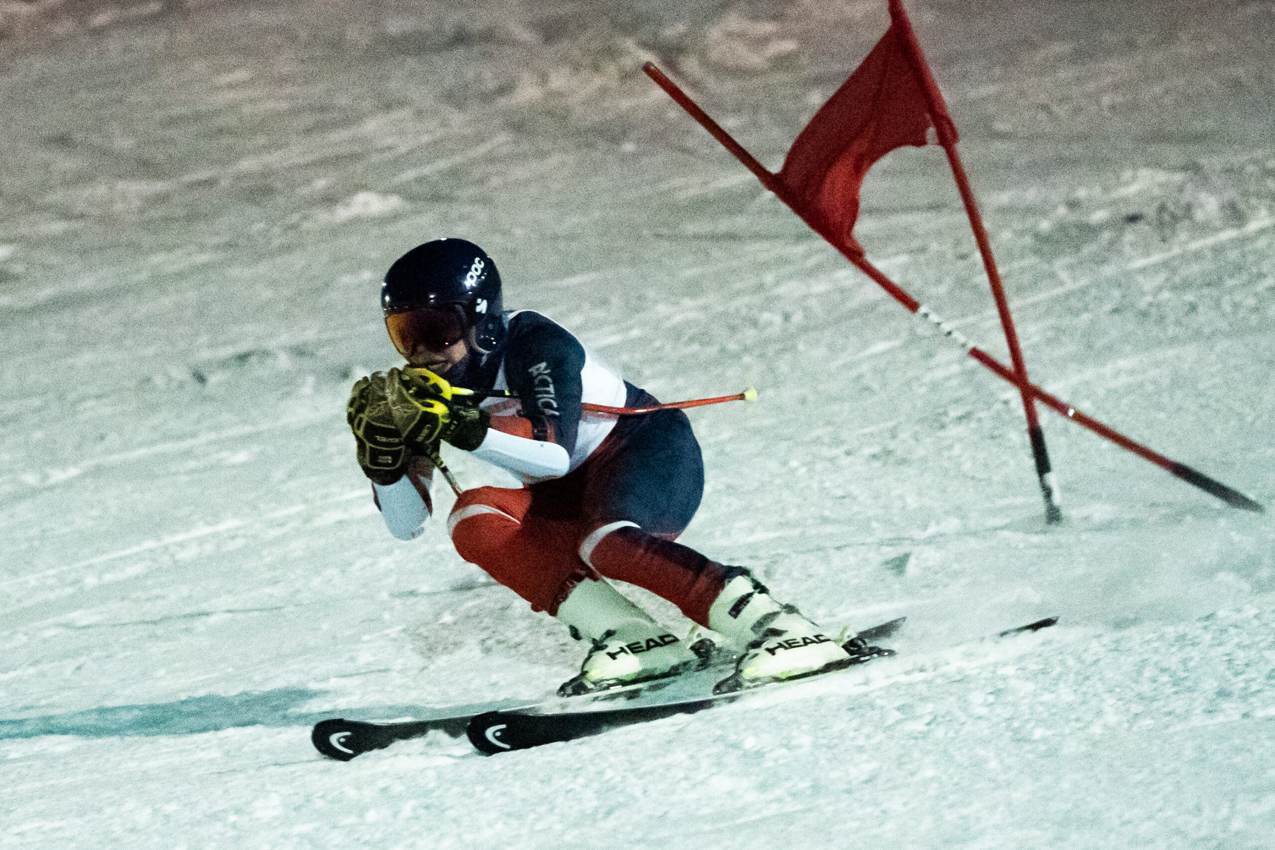 HHS sports roundup: Ski teams close out season in style