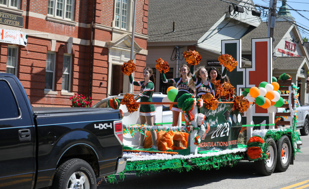 HHS graduation car parade