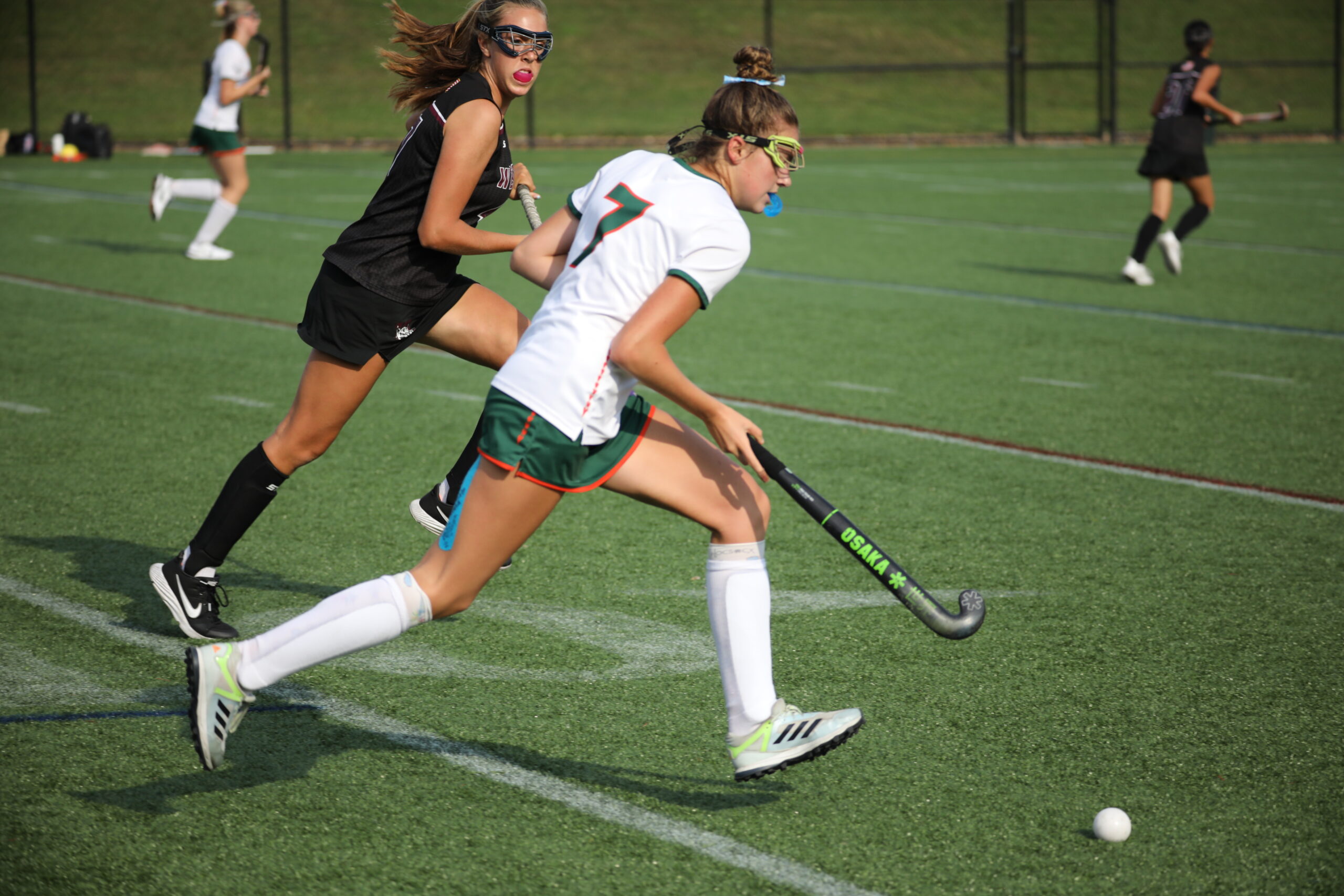 Hillers field hockey builds with young team