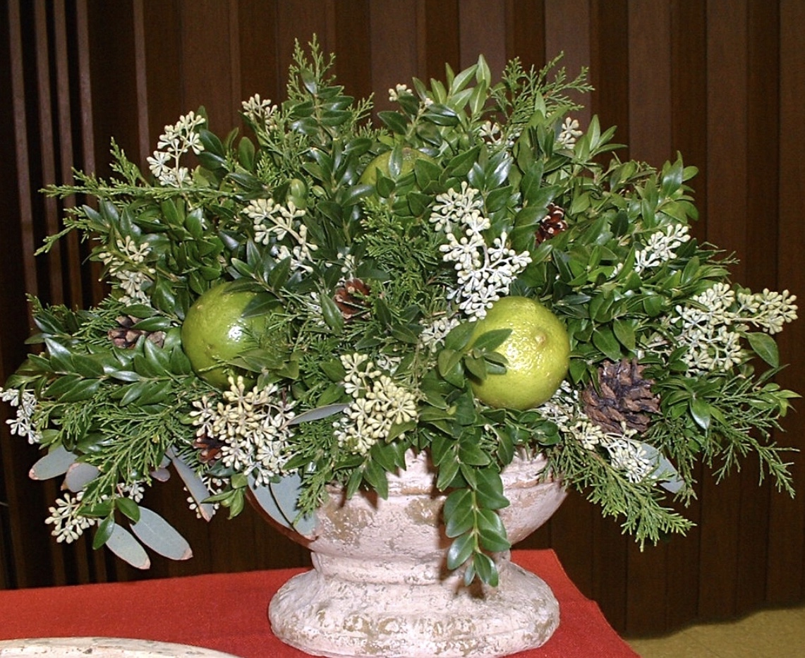 Betsy Williams to demonstrate ‘Welcome Yule!’ arrangements for Hopkinton Garden Club Nov. 16