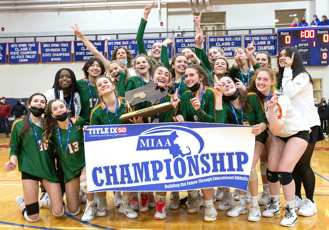 HHS volleyball wins state title