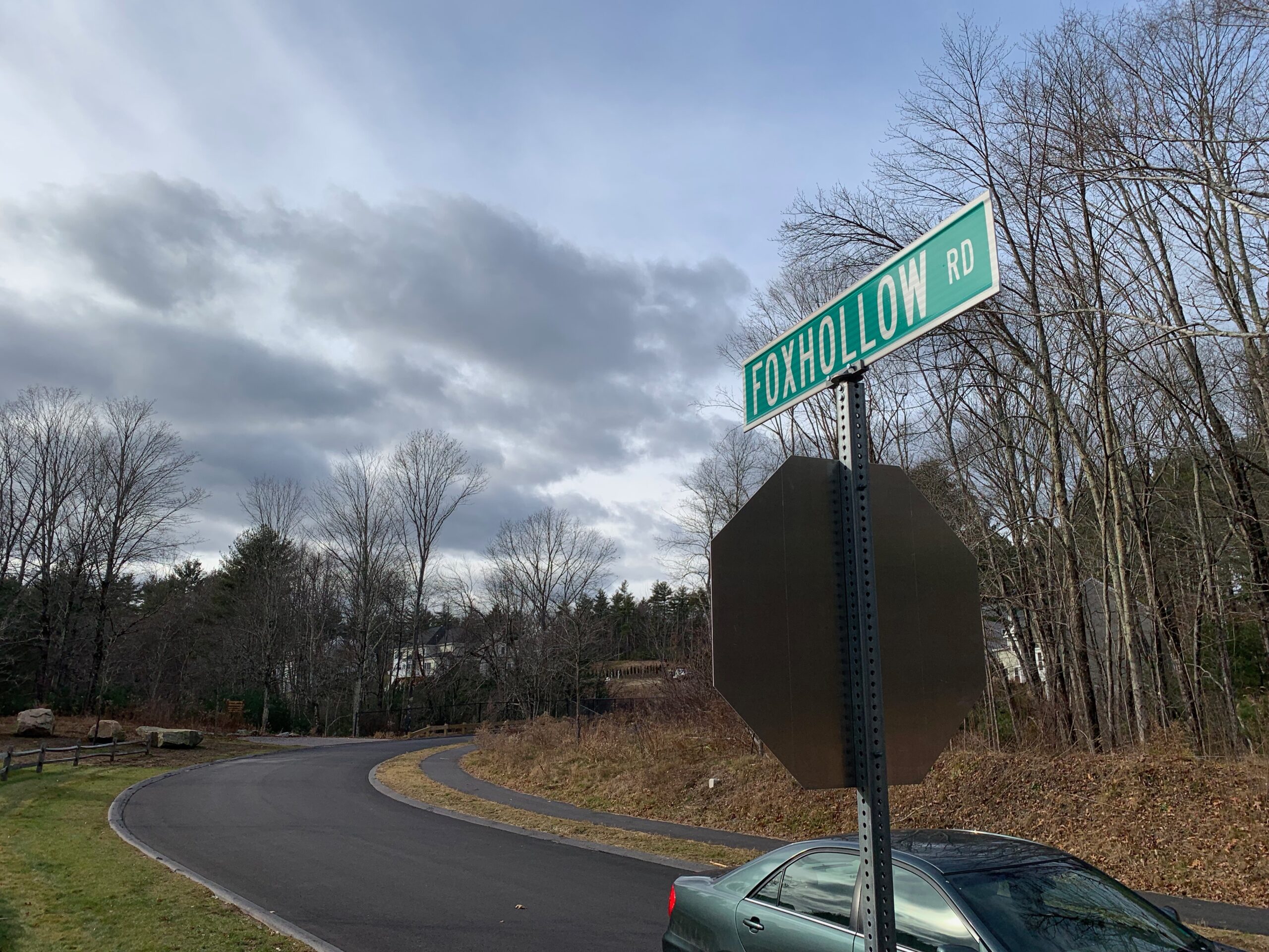 Planning Board votes to allow Foxhollow developer to eliminate stone wall