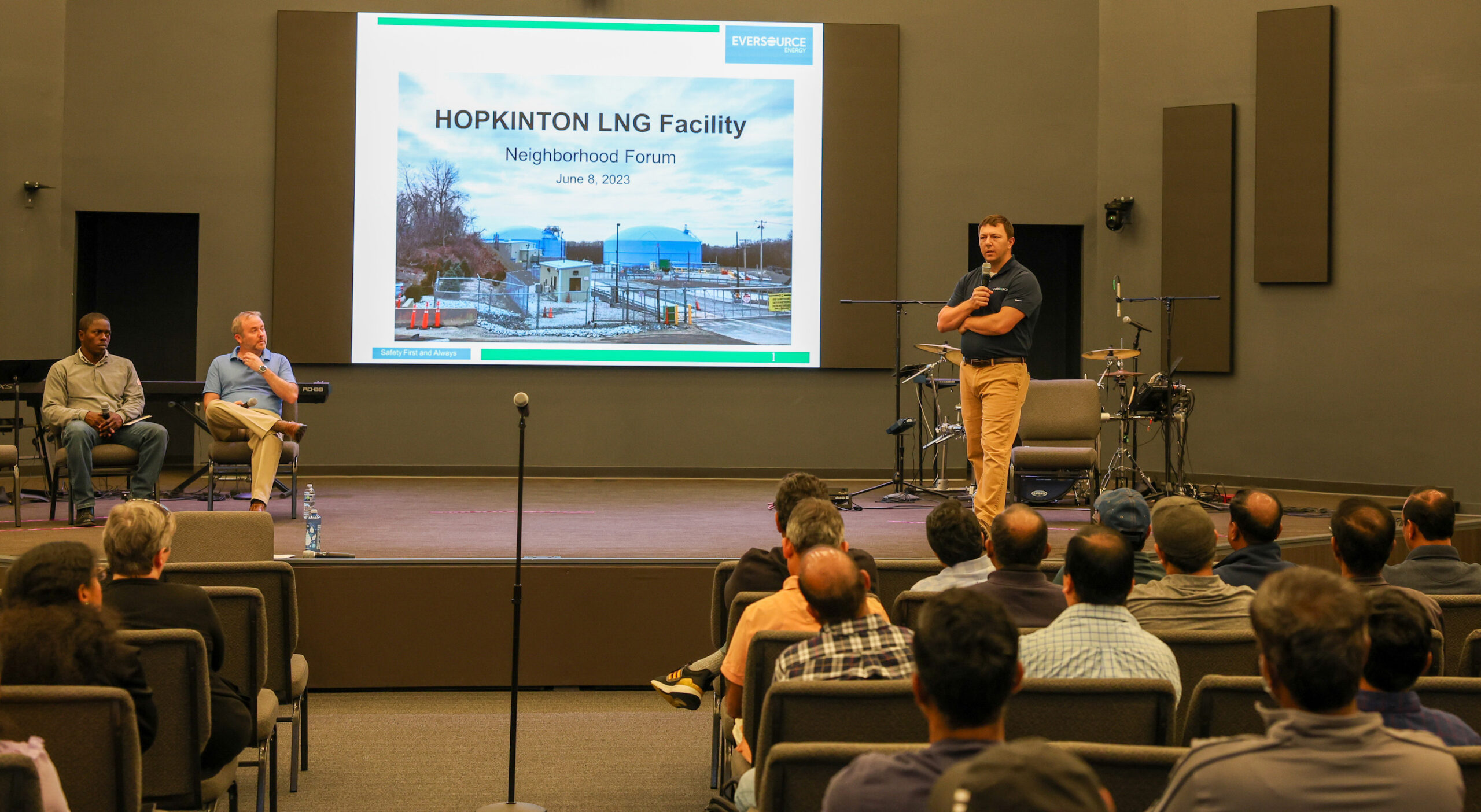 Eversource addresses concerns about LNG plant safety at public forum