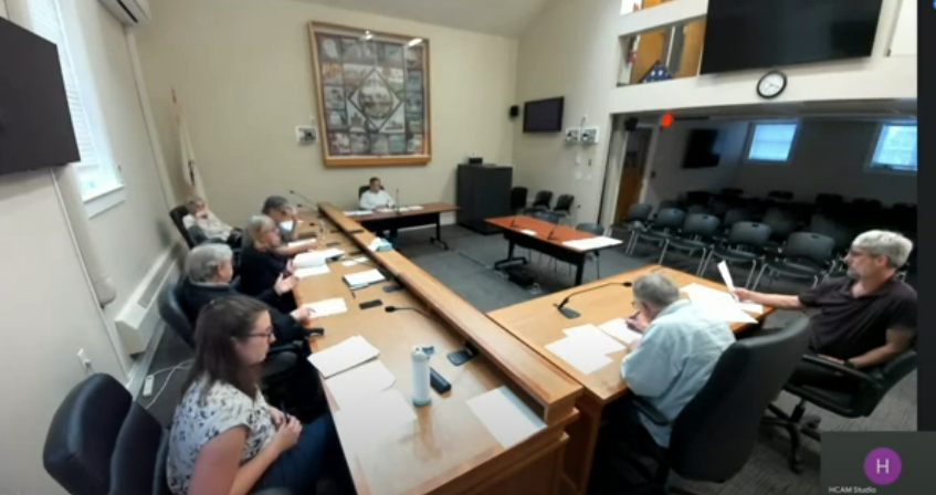 UCTC completes revised charge draft as some members decry animosity toward committee