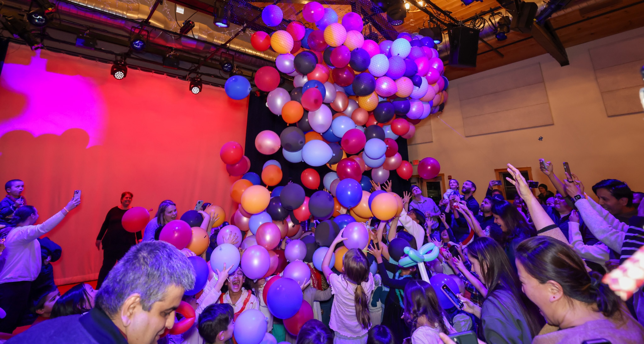 Photos: New Year’s Eve Family Fun at HCA