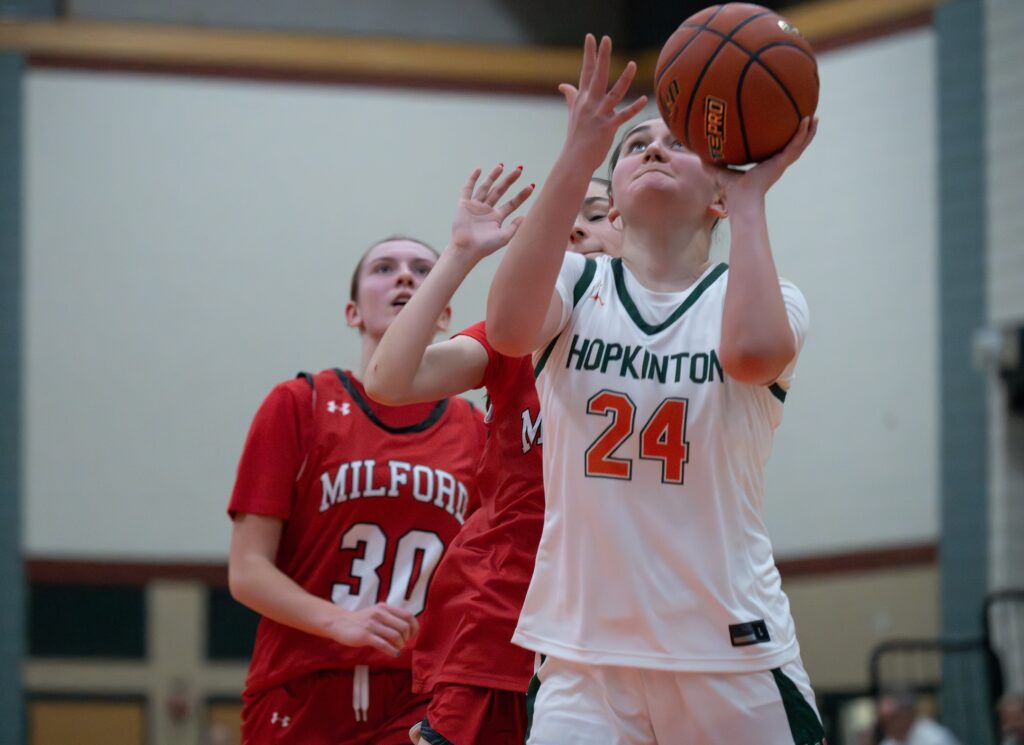 HHS girls basketball 12-28-25