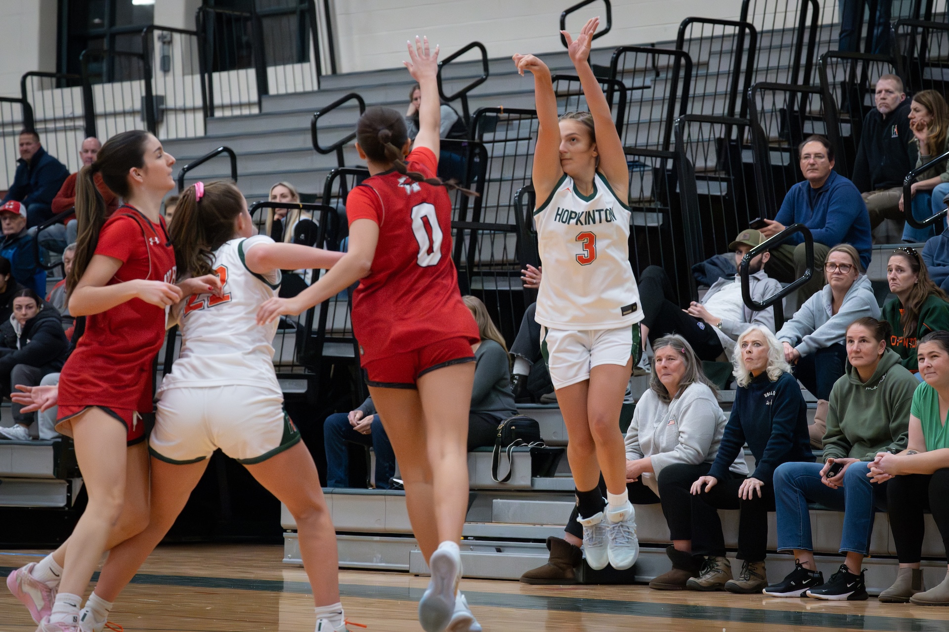 Hillers girls basketball builds chemistry