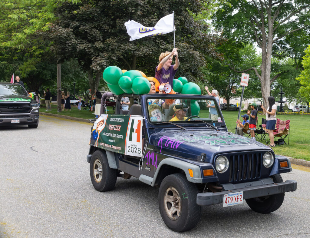 HHS Senior Car Parade