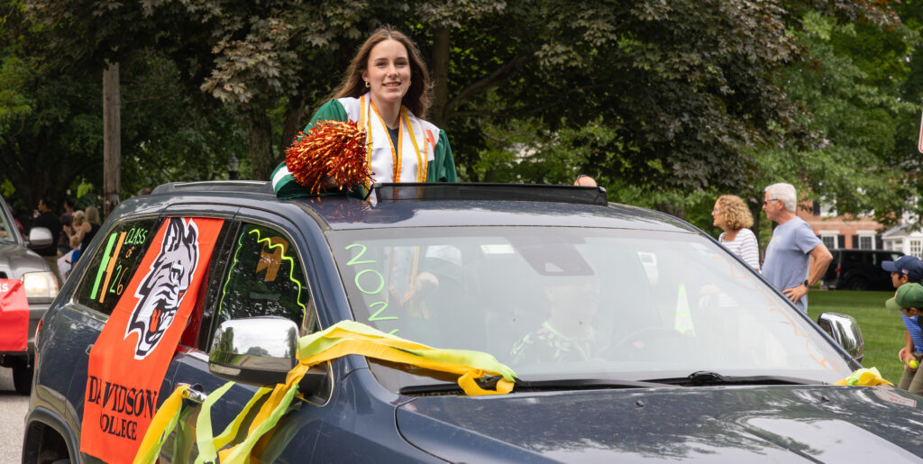 HHS Senior Car Parade